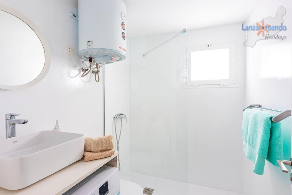 Vivienda Vacacional Casa Las Cucharas Коста-Тегисе Экстерьер фото